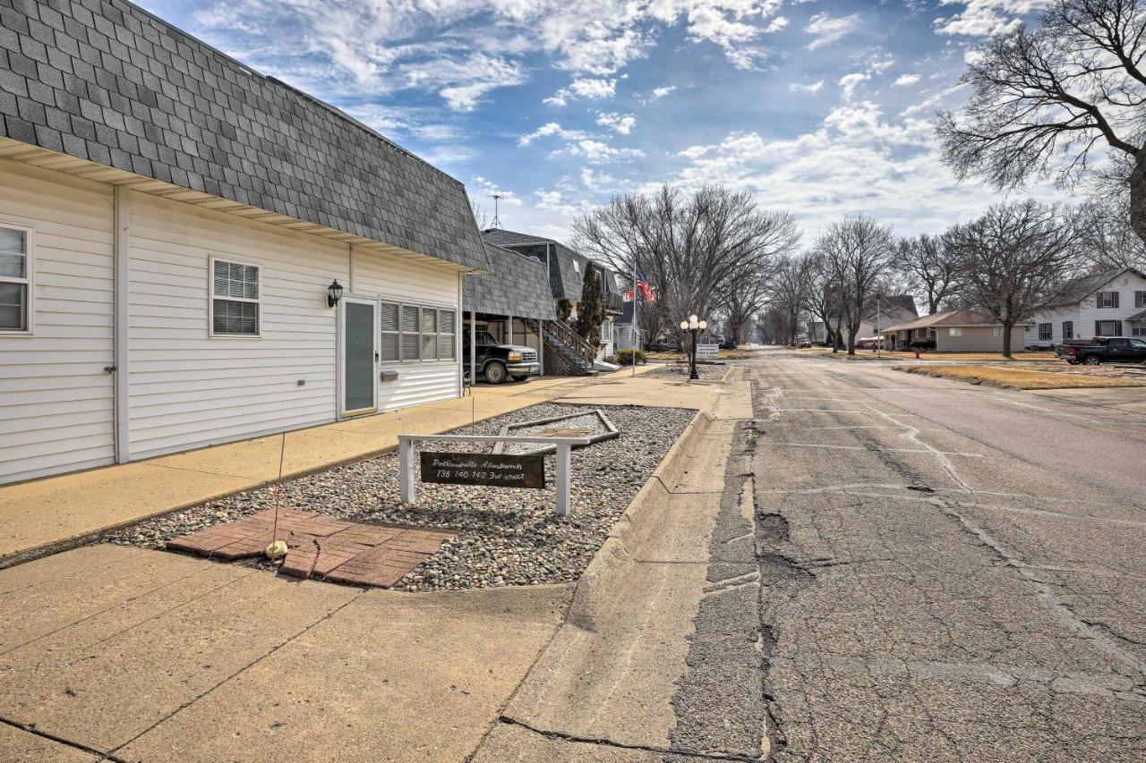 Quaint Akron Studio - Near Parks And Hunting! Exterior photo